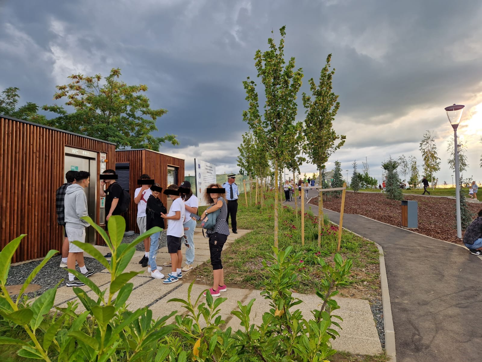 toalete-parcul-belvedere-oyb6