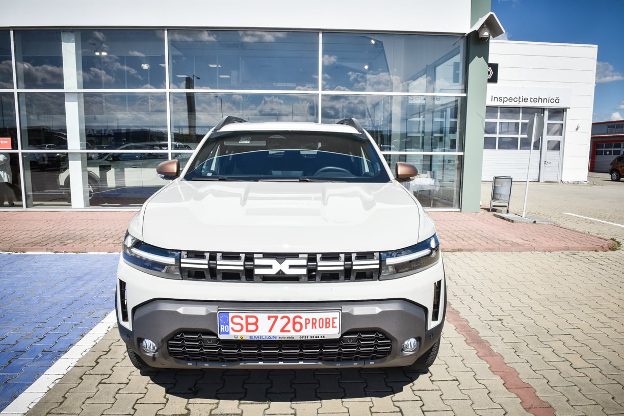 Noul Dacia Duster s-a lansat la Sibiu. Dorian Ștefan, directorul Emilian Auto: Este un motiv de bucurie și de mândrie mai ales că luna viitoare împlinim 30 de ani de când avem acest parteneriat cu Dacia