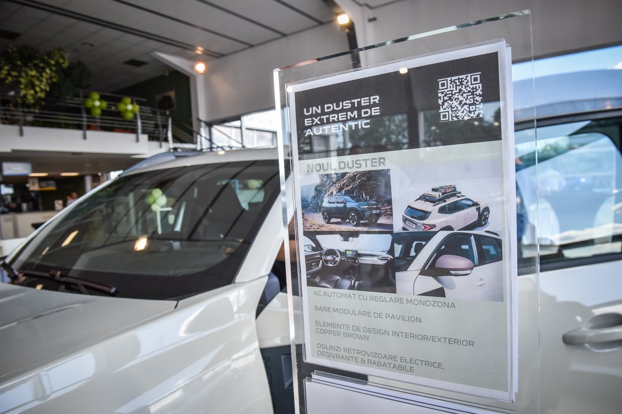 Noul Dacia Duster s-a lansat la Sibiu. Dorian Ștefan, directorul Emilian Auto: Este un motiv de bucurie și de mândrie mai ales că luna viitoare împlinim 30 de ani de când avem acest parteneriat cu Dacia