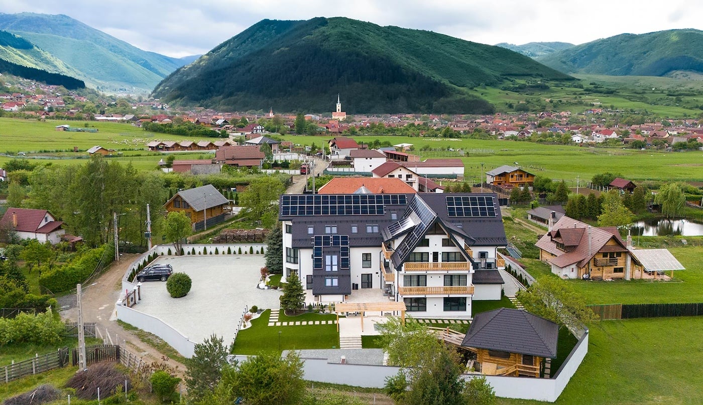 pensiune-la-valtoare-comuna-gura-raului-judetul-sibiu-1-ieak