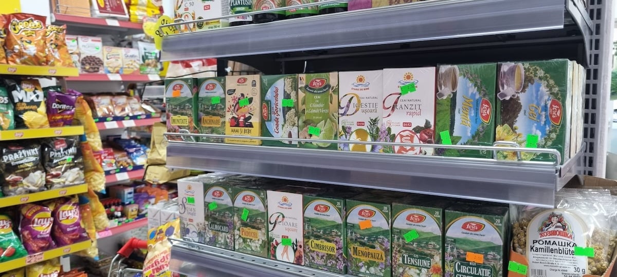 Magazin sibian la 13 kilometri de Domul din Milano: brânză din Jina, carne de la Samaria. Telemeaua de oaie se vinde cu 17 euro / kg