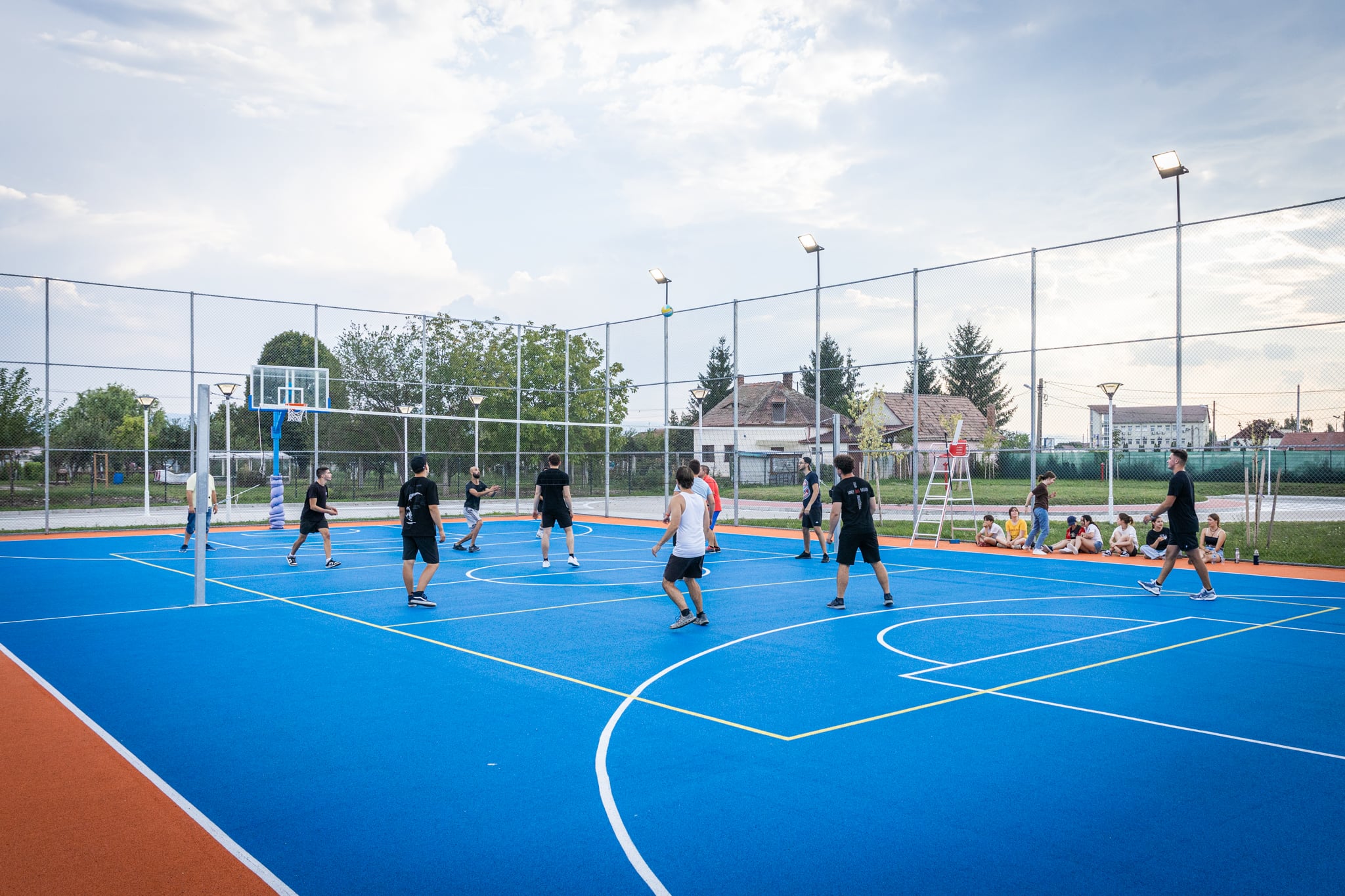 Primăria prezintă bilanțul Bazei sportive Obor, la trei luni de la deschidere: Cele mai rezervate sunt terenurile pentru tenis de câmp