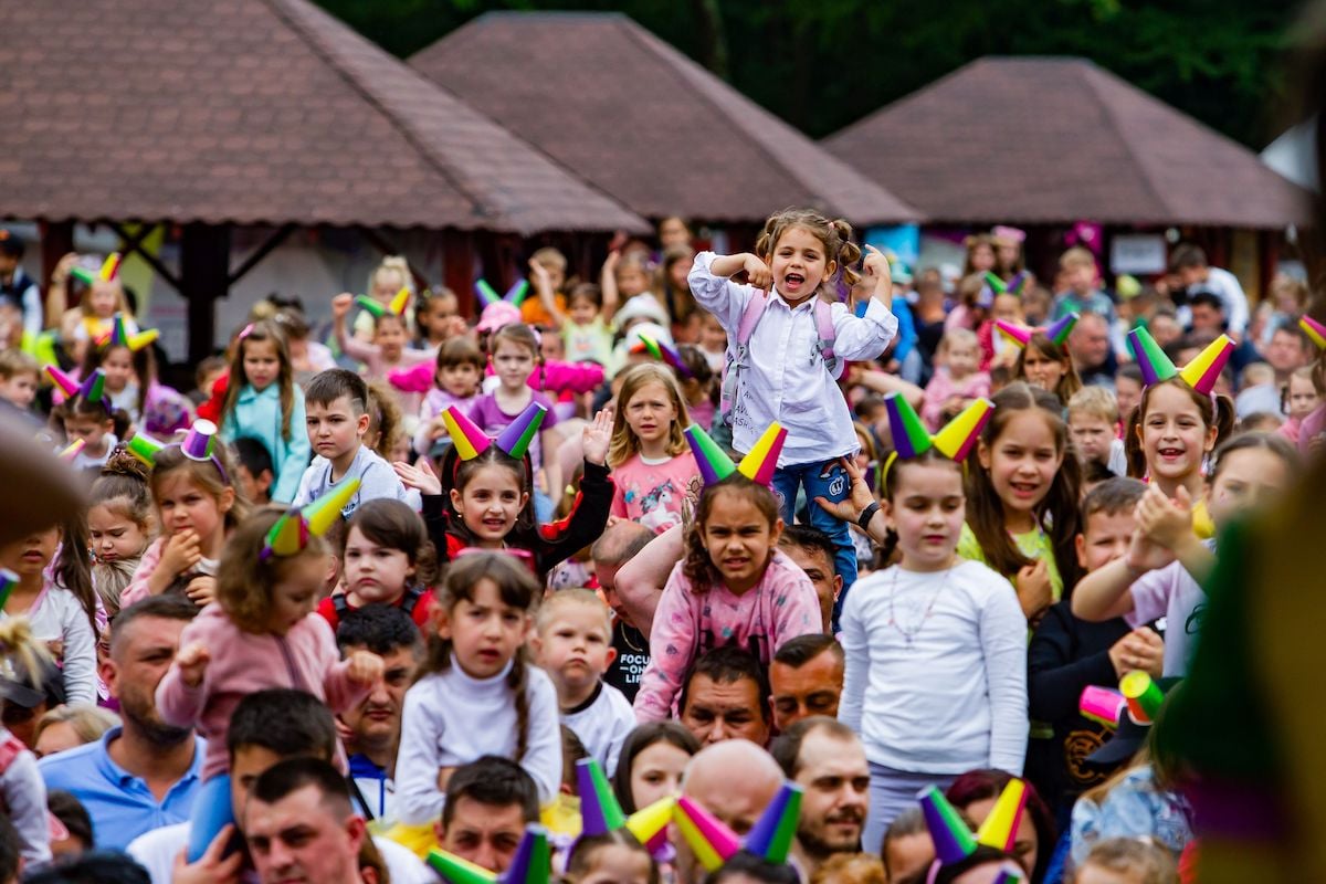 Cei mai tari artiști din România vin la ”I Love Șopa”. Concerte cu Andra, Carla's Dreams, Irina Rimes, Smiley, Andia, Grasu XXL, Puya, Mario Fresh și Guess Who la festivalul din Pădurea Șopa