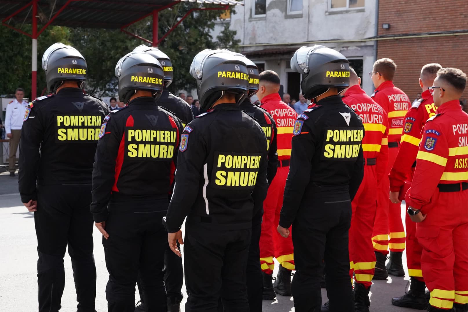 Pompierul Anului 2023 este plutonierului Petru Robert. Ceremonie militară la Sibiu, de Ziua Pompierilor