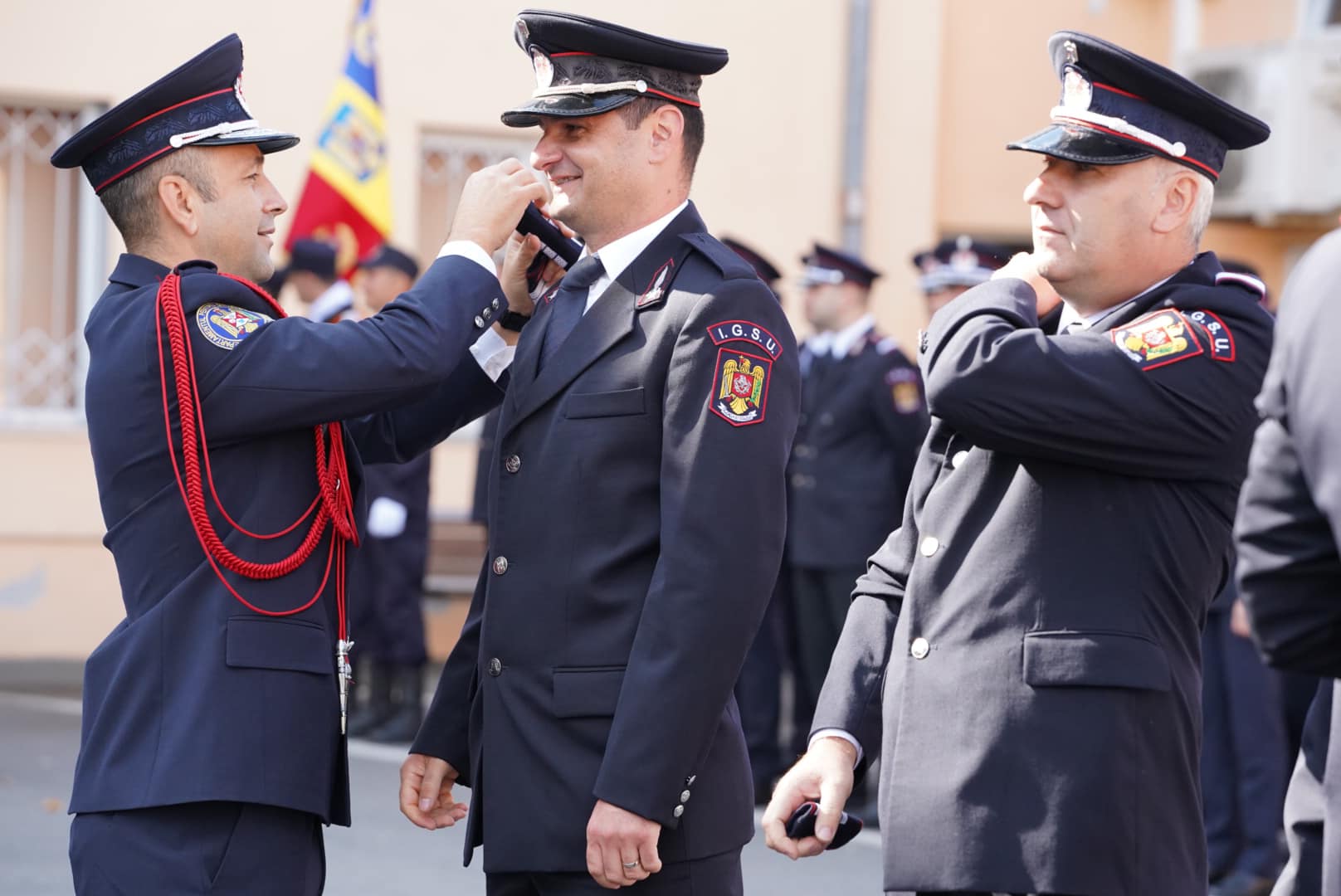 Pompierul Anului 2023 este plutonierului Petru Robert. Ceremonie militară la Sibiu, de Ziua Pompierilor