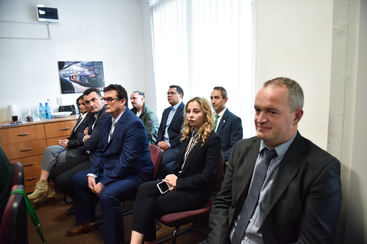 Alianța Forțelor de Dreapta și-a prezentat candidații la Sibiu. Constantin Șovăială deschide lista la Camera Deputaților, Ion Ariton - la Senat
