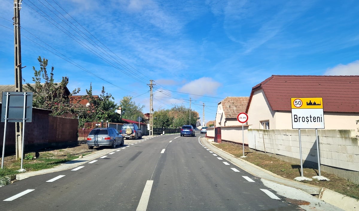 Cei din Alba au rămas în urmă: cel mai nou drum al sibienilor se termină „în câmp”. DJ 141C a fost inaugurat cu șase luni mai devreme