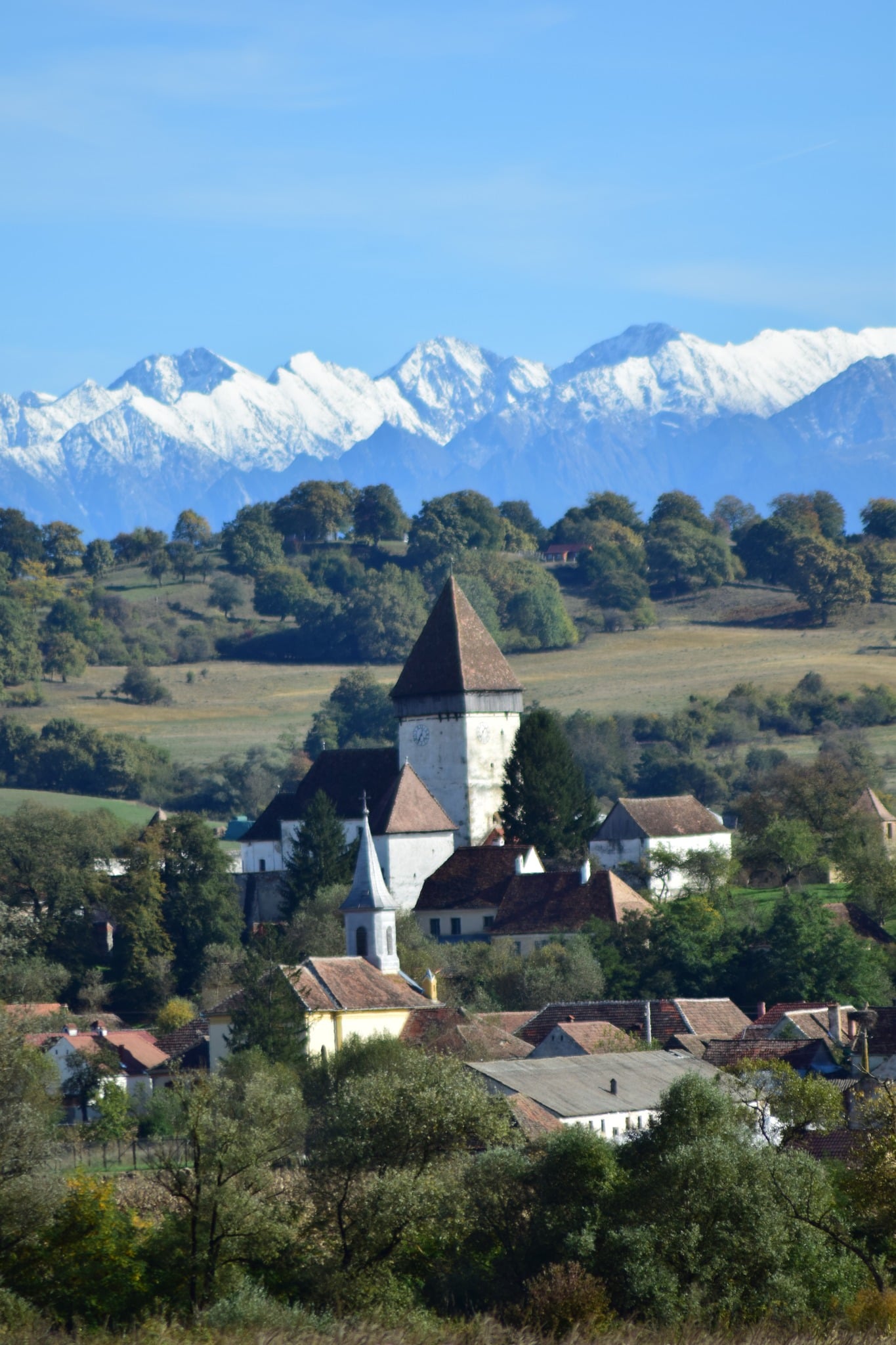 Obiecte cu valoare istorică și artistică din zece biserici evanghelice din Sibiu, salvate printr-un proiect inedit. Acestea sunt necunoscute chiar și pentru specialiști și riscă să dispară