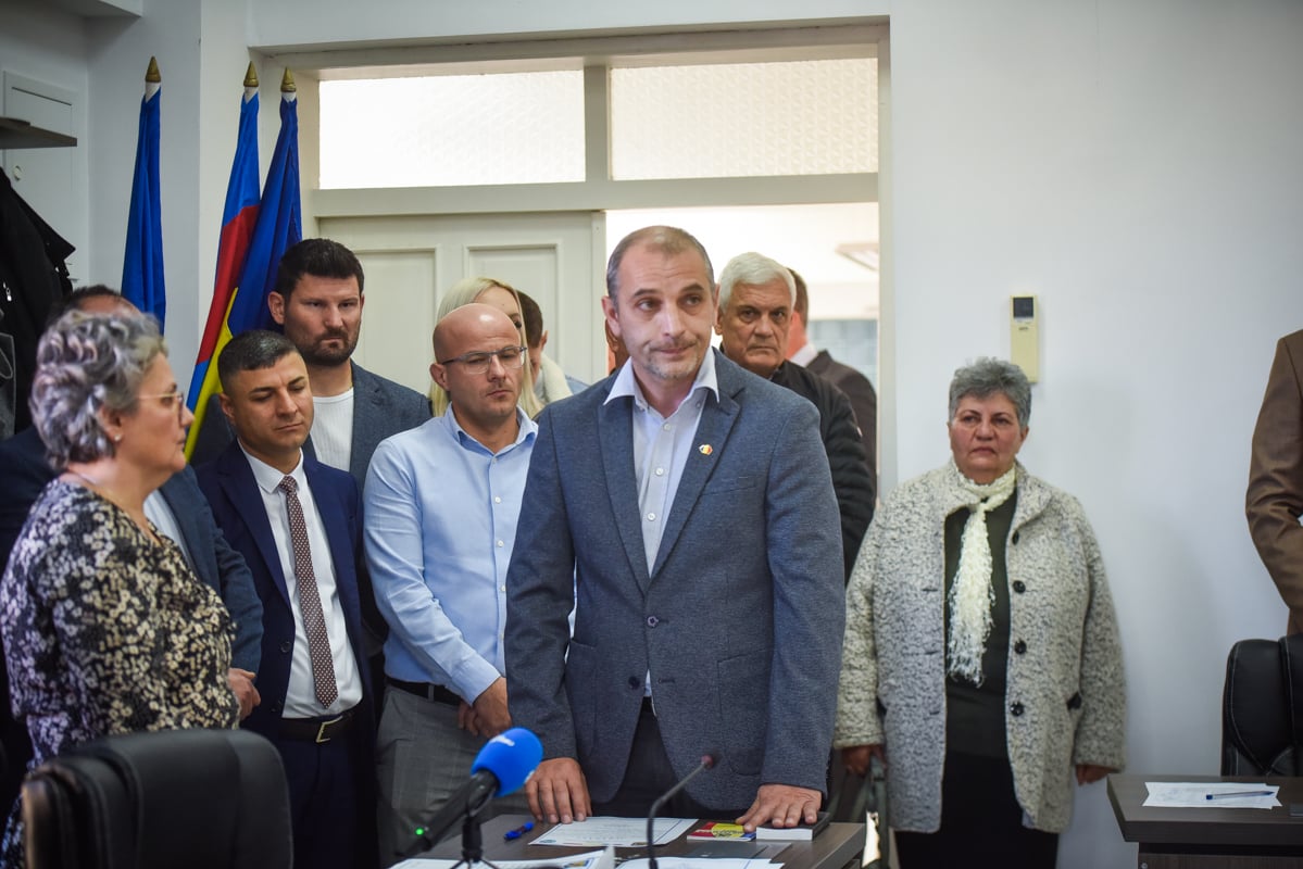 Negocieri în Consiliul Local Cisnădie pentru majoritate, inclusiv USR-PSD. Primarul Orlățan: Lăsăm orgoliile și jocurile politice deoparte