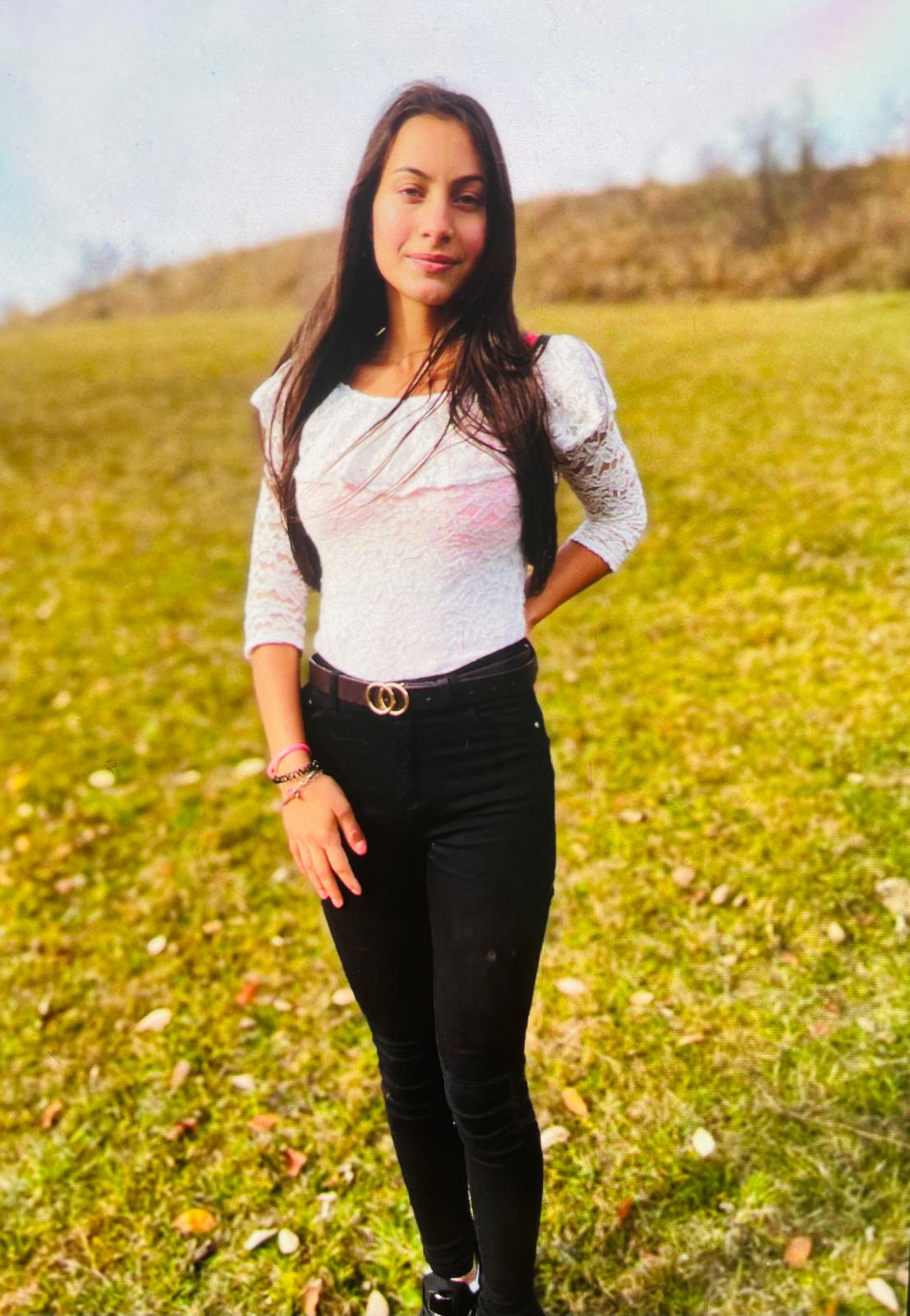 Sánta Réka, medicul care dă șansa unei vieți normale copiilor vulnerabili, cu malformații cardiace: „Până nu reușesc să îi curăț de râie și de păduchi, nu îi pot trimite la operație”
