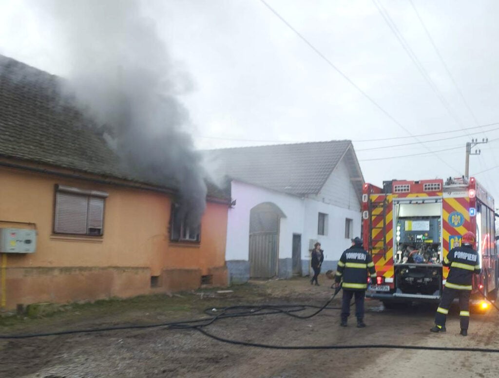 incendiu-foto-isu-yraw