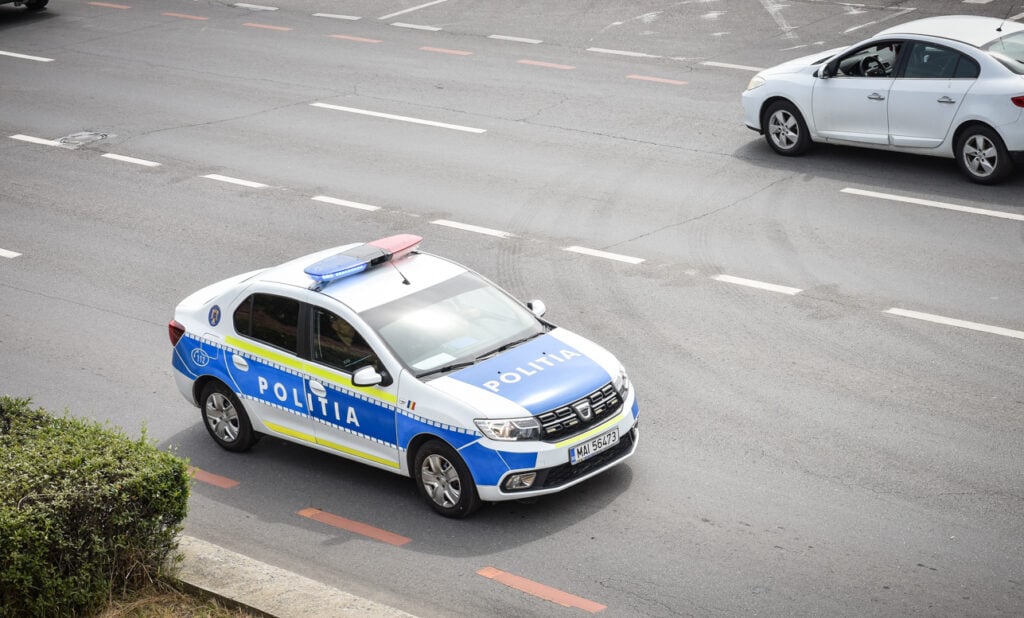 masina-politie-politia-3-v5vp