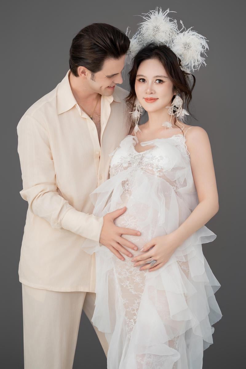 După ce a lucrat ca model pentru brand-uri precum Burberry și Giorgio Armani, un sibian a devenit celebru în China: Când am plecat, nu voiam să mă întorc acasă cu coada între picioare, voiam să reușesc