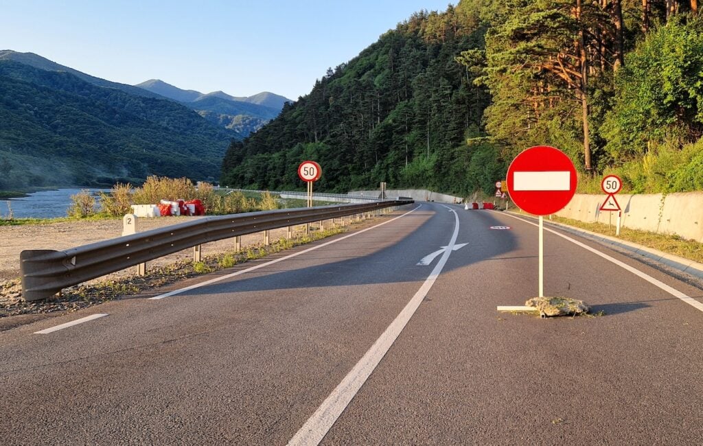 acces-interzis-valea-oltului-3q1b