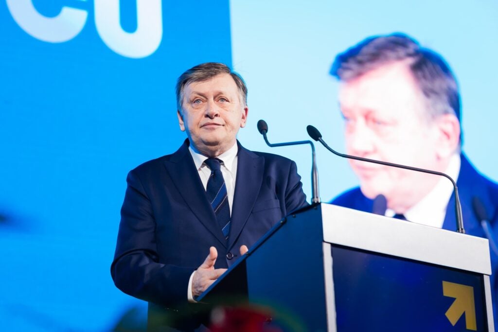 crin-antonescu-pnl-foto-pnl-1-k0d9