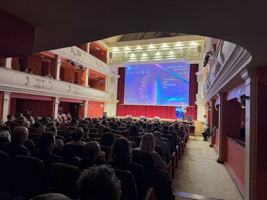 foto-deschiderea-oficiala-a-congresului02-u2yw