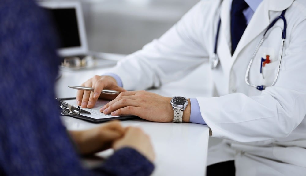 medic-de-familie-adeverinta-stetoscop2-d2ig