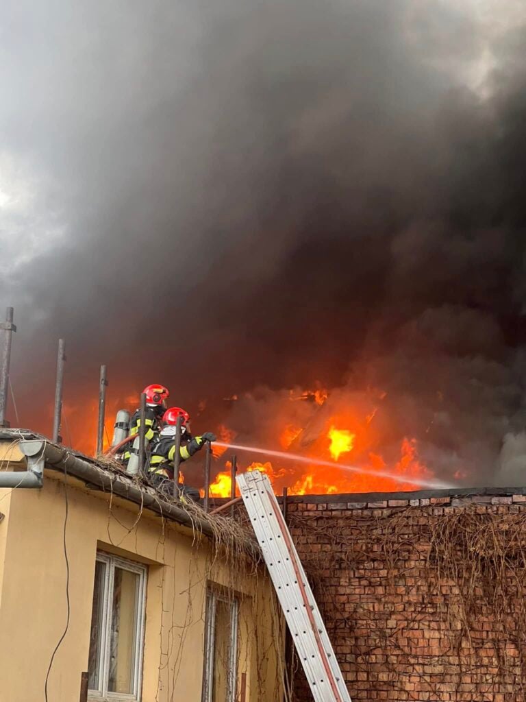 pompieri-foto-isu-14-hss7