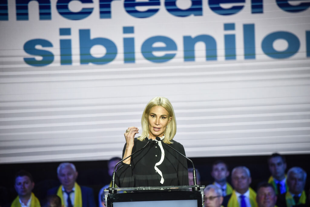 turcan raluca pumn ridicat