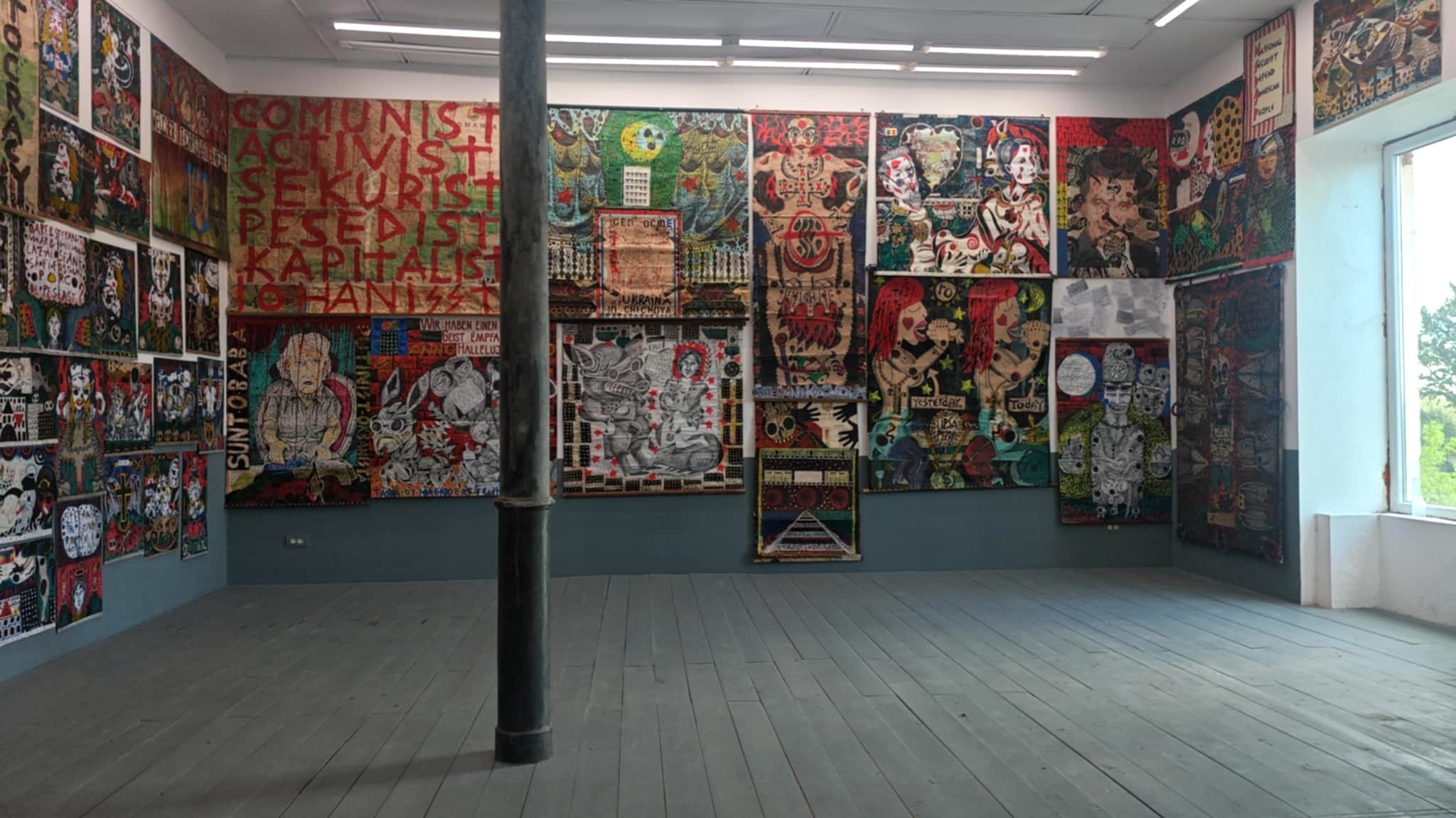 Artistul sibian Tara von Neudorf este din nou în centrul unui scandal: ”Tara este un anarhist, un artist care penalizează toate ideologiile”