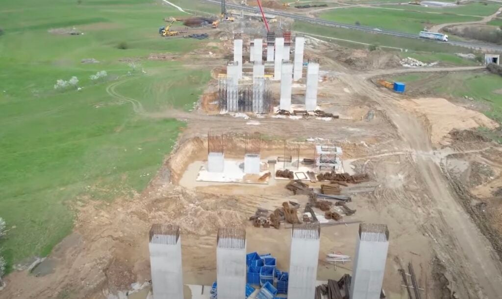 autostrada-sibiu-fagaras-xyk9