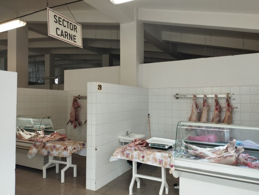 carne-miel-piata-cibin-jupc