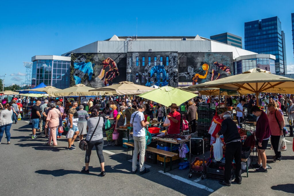 dc-piata-transilvania-copy-focus-photos-12-jpg16-copy-eodf