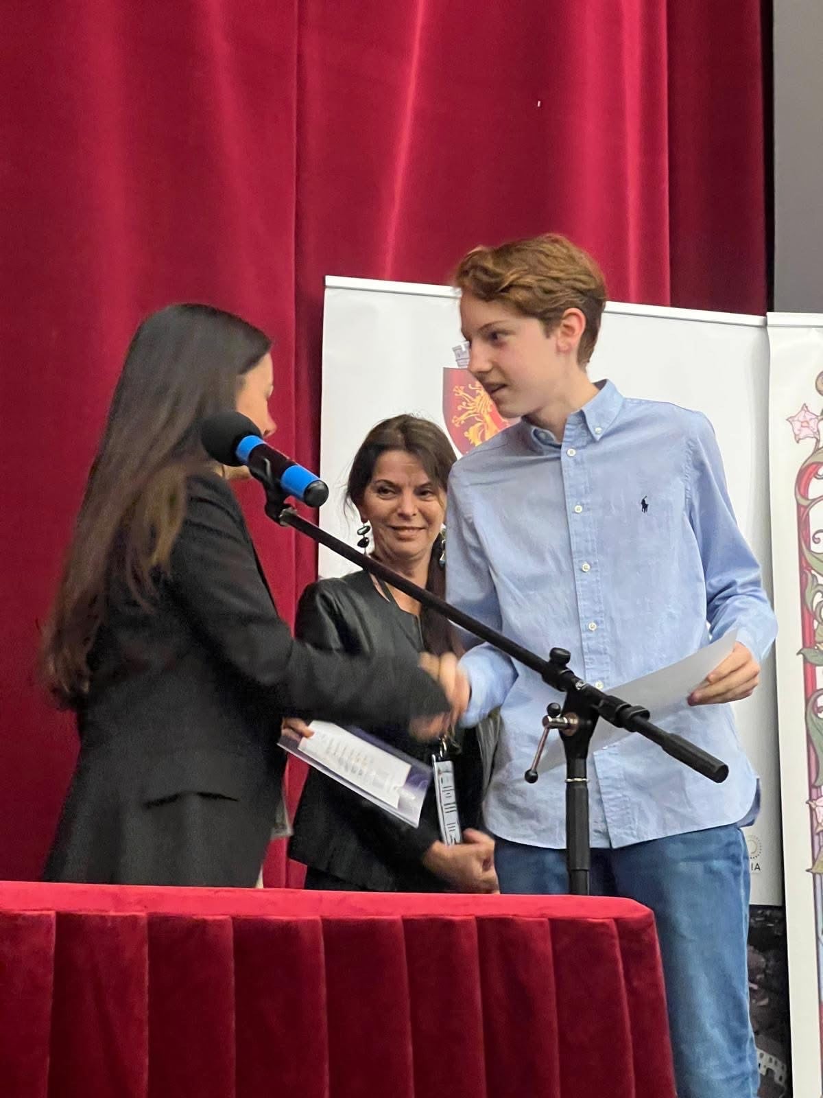 Filip Christian Jumugă, elevul din Sibiu care a obținut locul întâi, la clasa a VIII-a, la etapa națională a Olimpiadei de Limba germană maternă: „Îmi doresc să practic o meserie care să îmi placă cu adevărat”