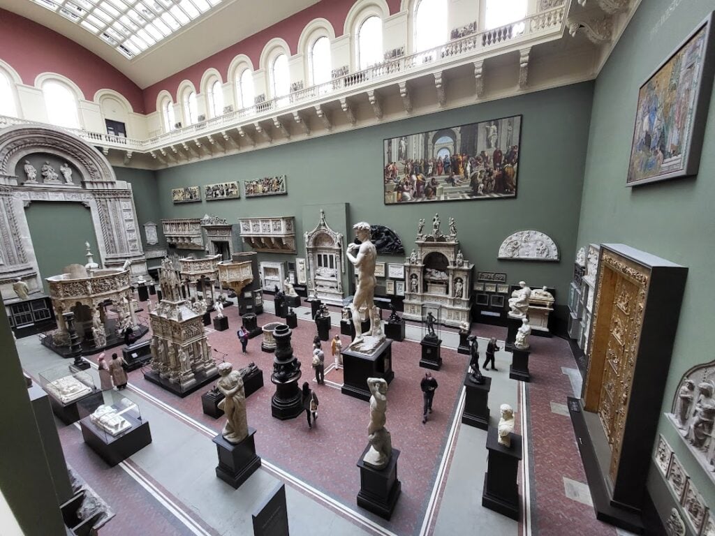 muzeu-foto-reteaua-nationala-a-muzeelor-dstb