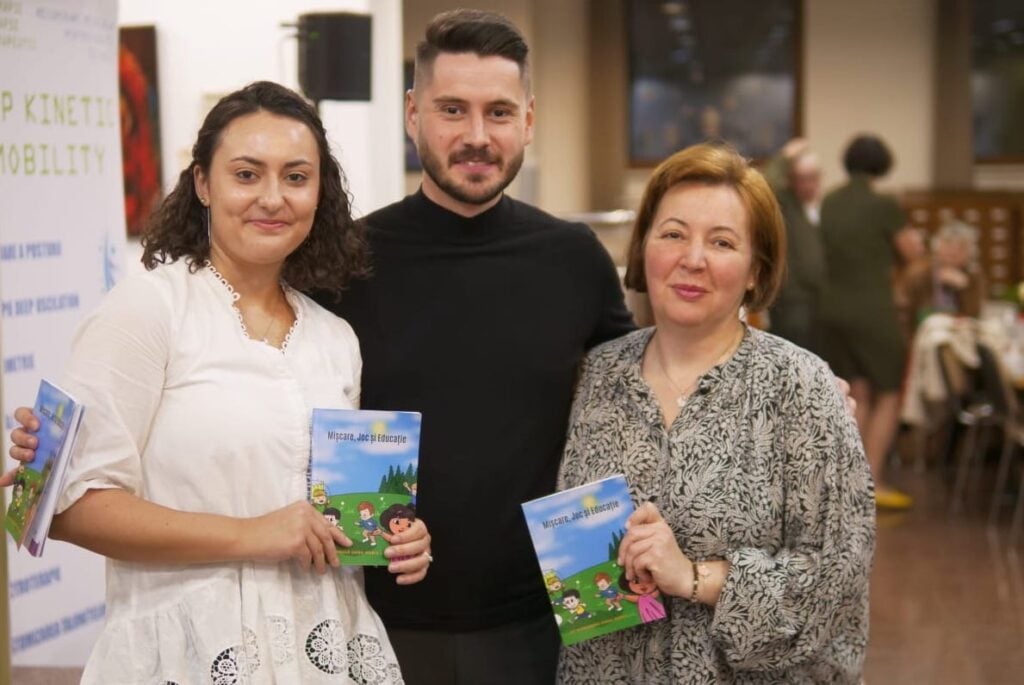 oana-corobana-kinetoteraput4-tixx