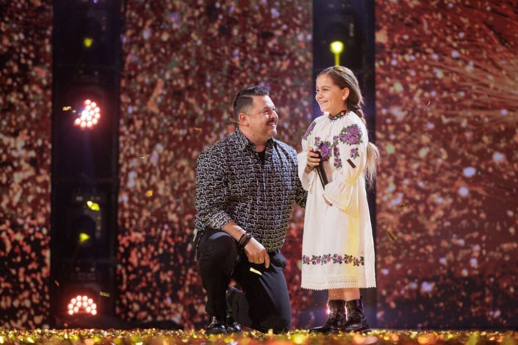 sara-hant-romanii-au-talent-foto-pro-tv3-yidt