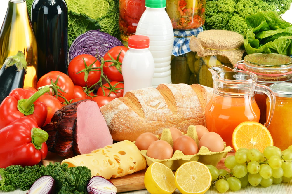 Composition with variety of grocery products