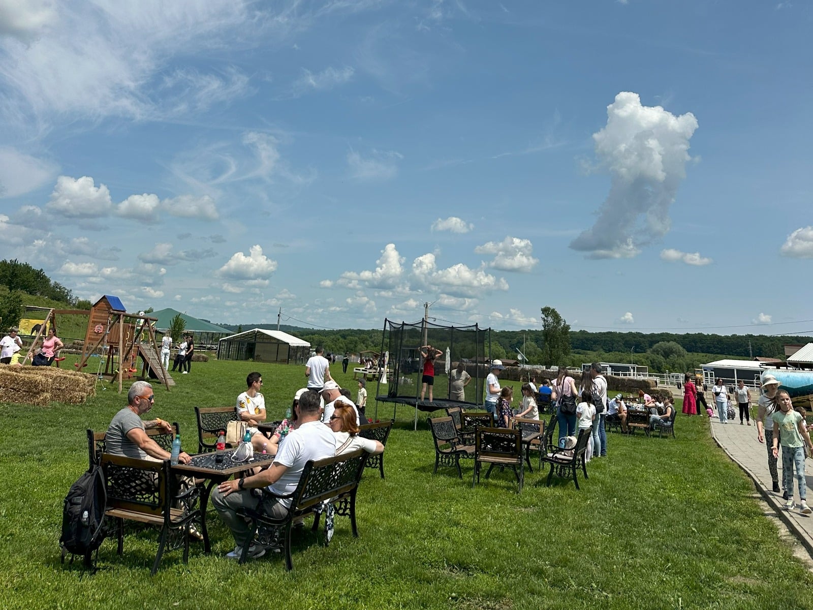 pe-la-cai-foto-arhiva-persoanala3-dgas