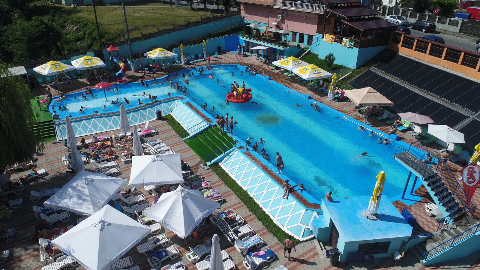 Ce piscine sunt deschise în Sibiu vara aceasta și cât costă să ne răcorim