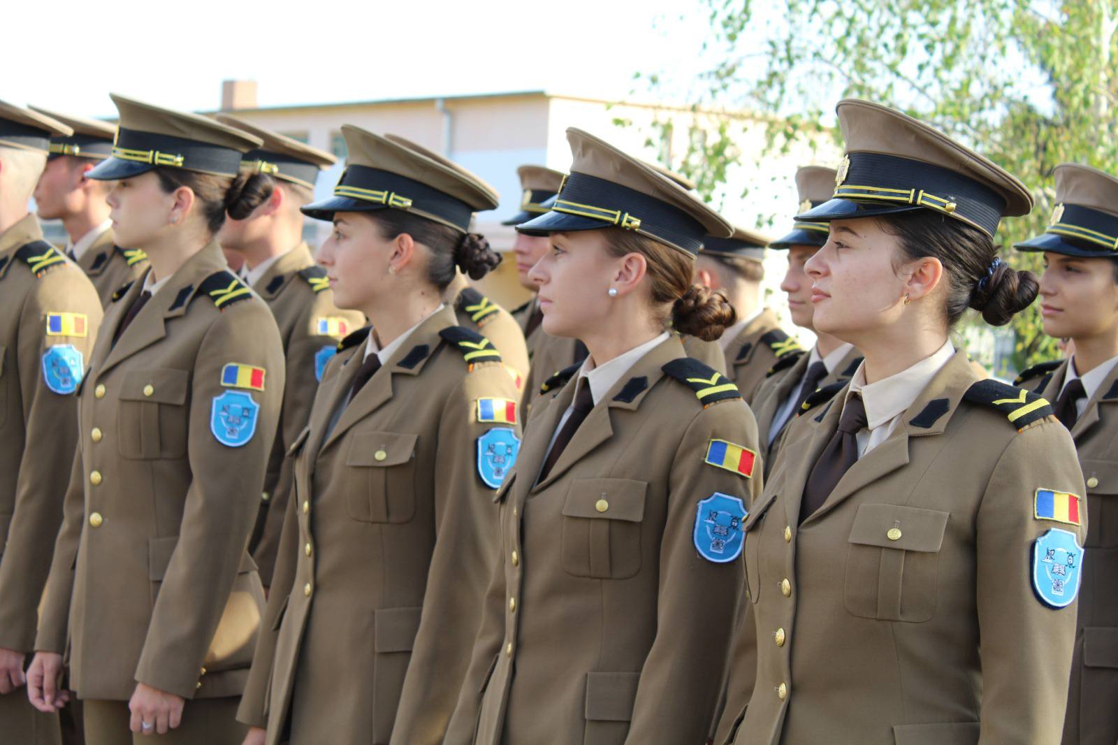 Părintele Constantin Necula, distins cu titlul de „Camarad de Onoare" de Ziua Transmisioniștilor Militari
