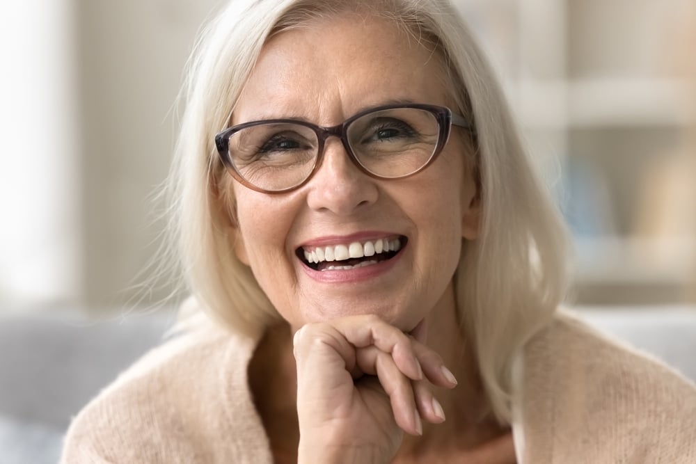 Face,Of,Happy,Senior,Female,Model,With,Stylish,Elegant,Glasses,