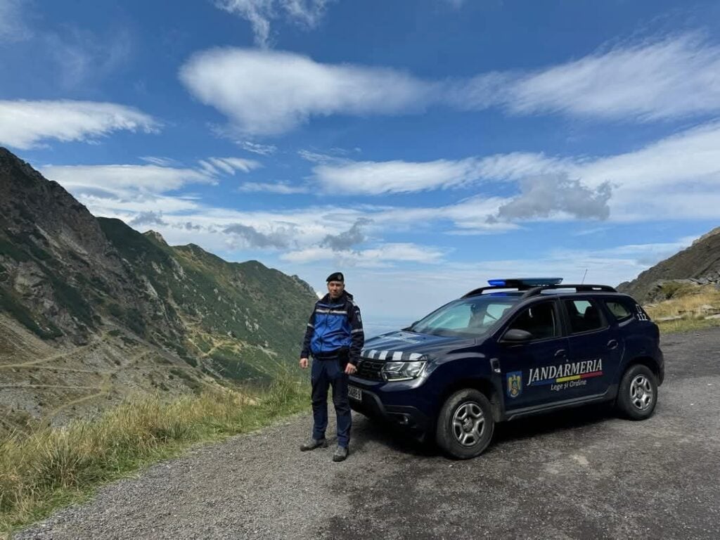 jandarmi-jandarm-foto-jandarmeria-k5y9