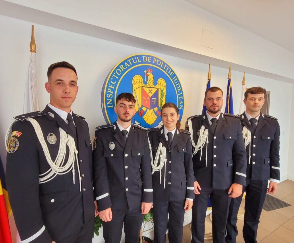ofiteri-noi-politie-foto-ipj-35xg