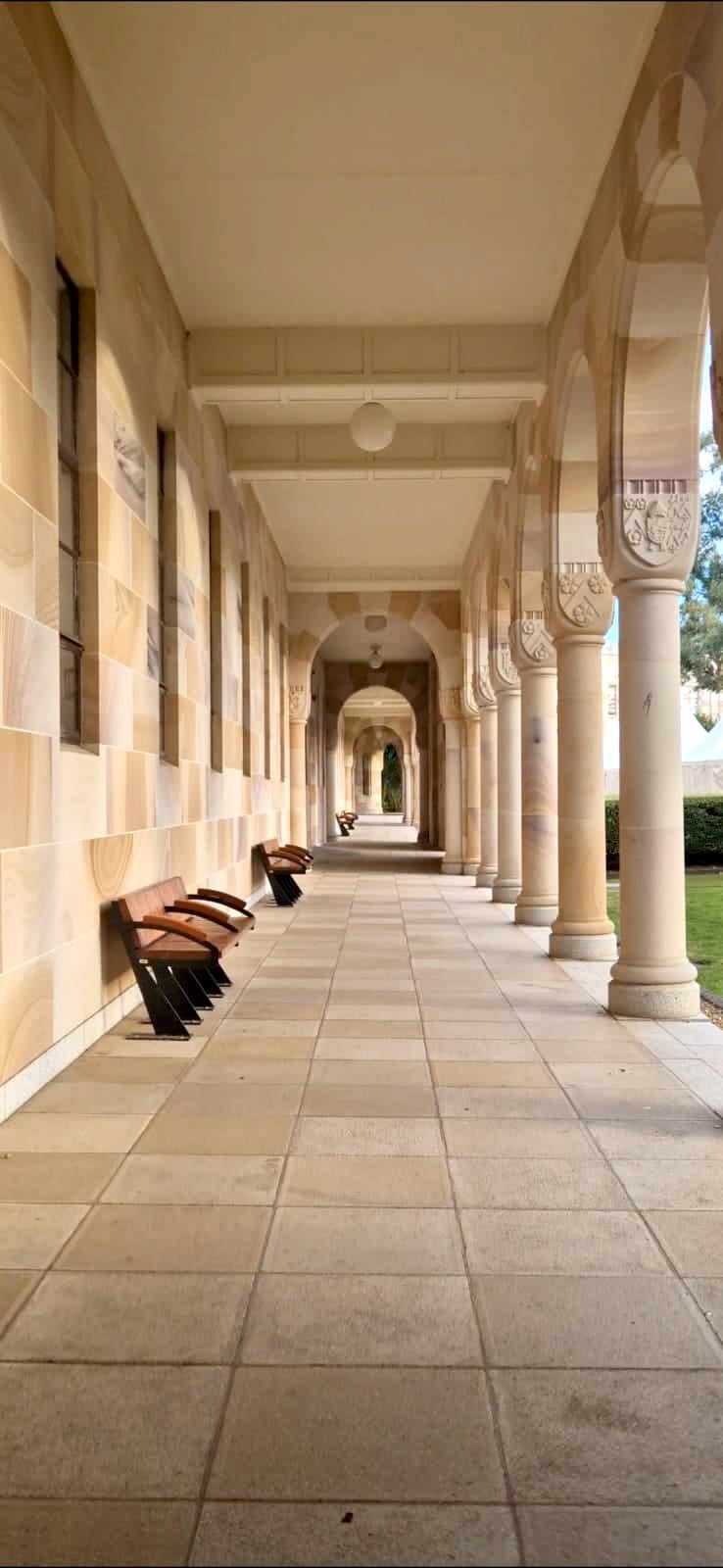 De la Colegiul Brukenthal la Viena și apoi în Australia: cum arată un semestru Erasmus la University of Queensland prin ochii studentei Alexia Țabra