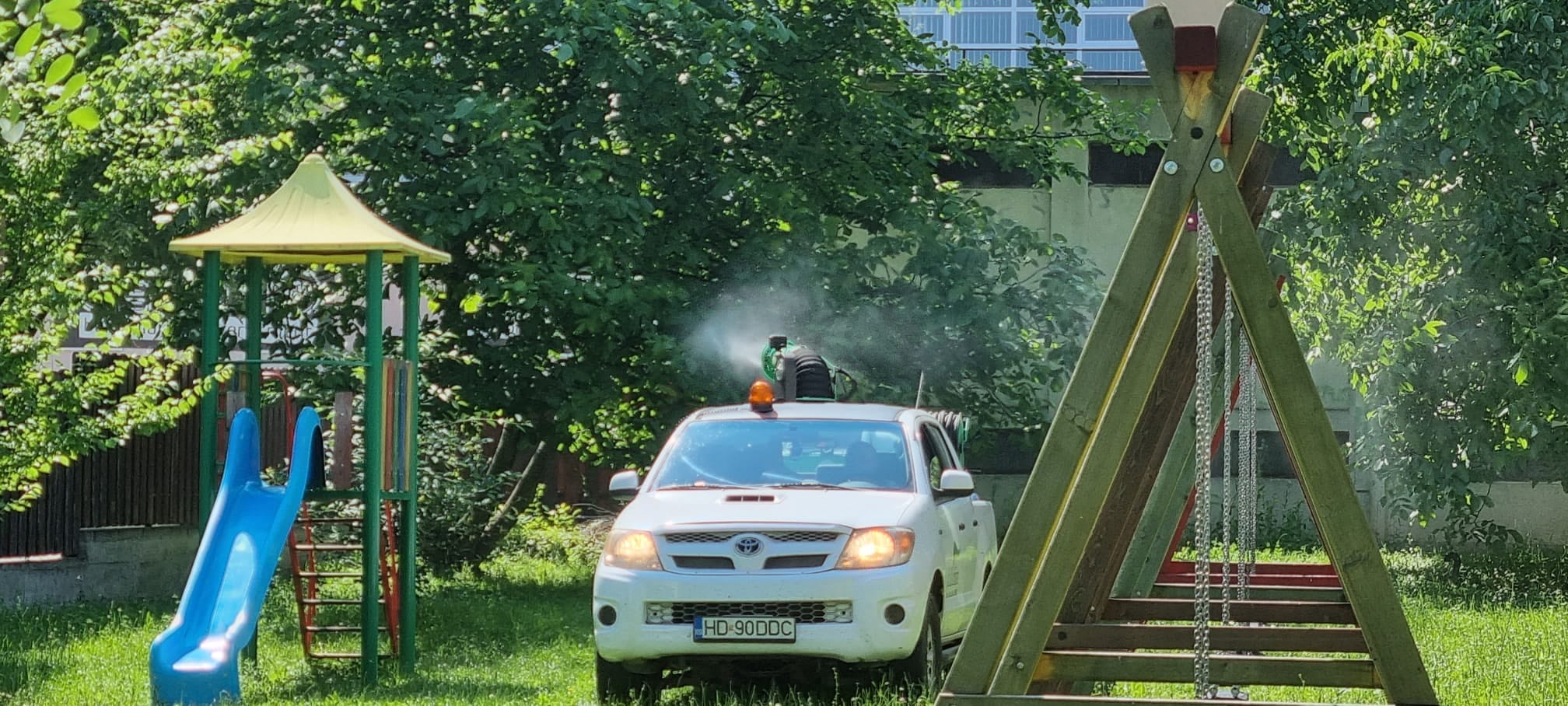 dezinsectie-tantari-foto-primarie-2-9rcv