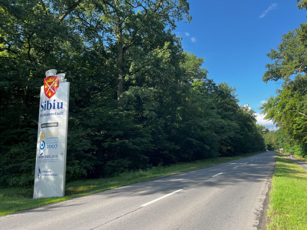 intrare-sibiu-padurea-dumbrava-ys3z