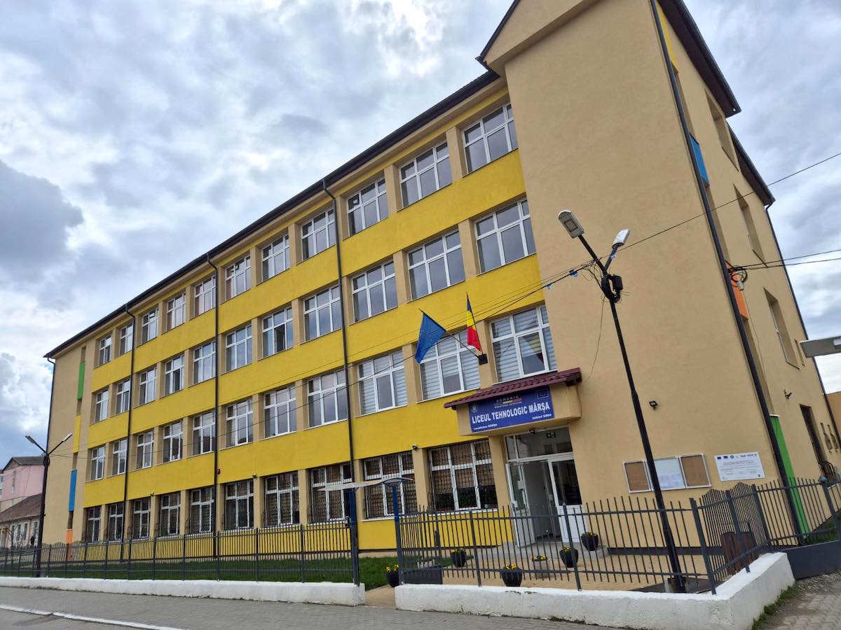 Primele reacții ale directorilor după ce 17 școli, grădinițe și licee „dispar” din județul Sibiu: „Este o durere adâncă să vezi cum ce a fost construit cu atâta dragoste și sacrificiu se poate risipi atât de ușor”