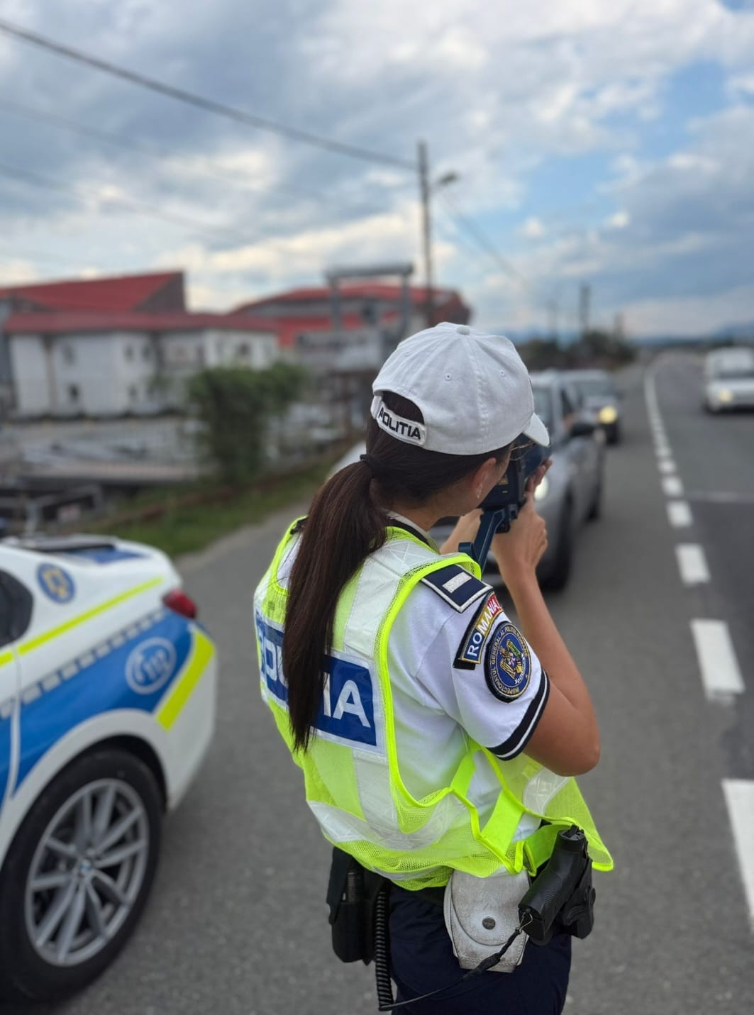 Un motociclist a fost prins de radar cu 132 km/h, pe str. Bruxelles. Amendă de 4.050 de lei și suspendarea permisului