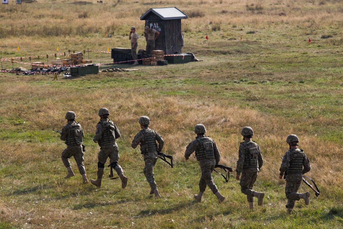 armata-soldati-poligon-trageri-exercitiu-militar-9-geaa