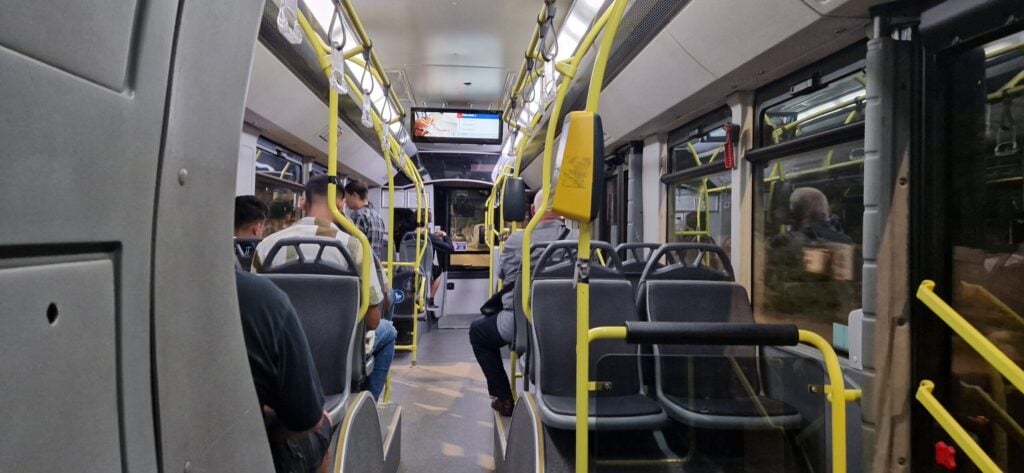 autobuz-tursib-gre1