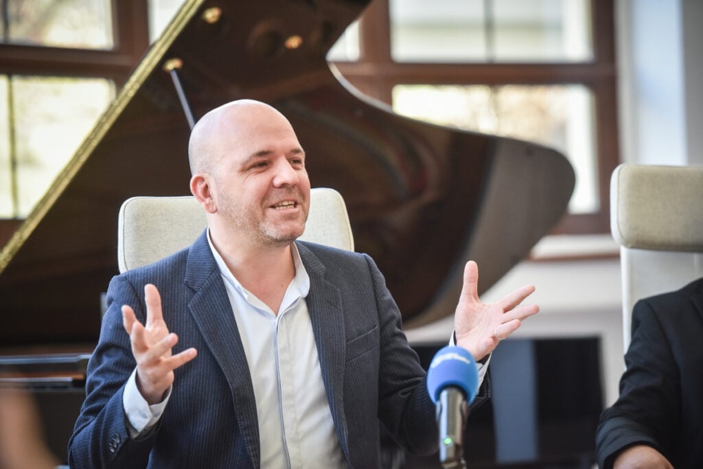 filarmonica-lupes-24-mxow