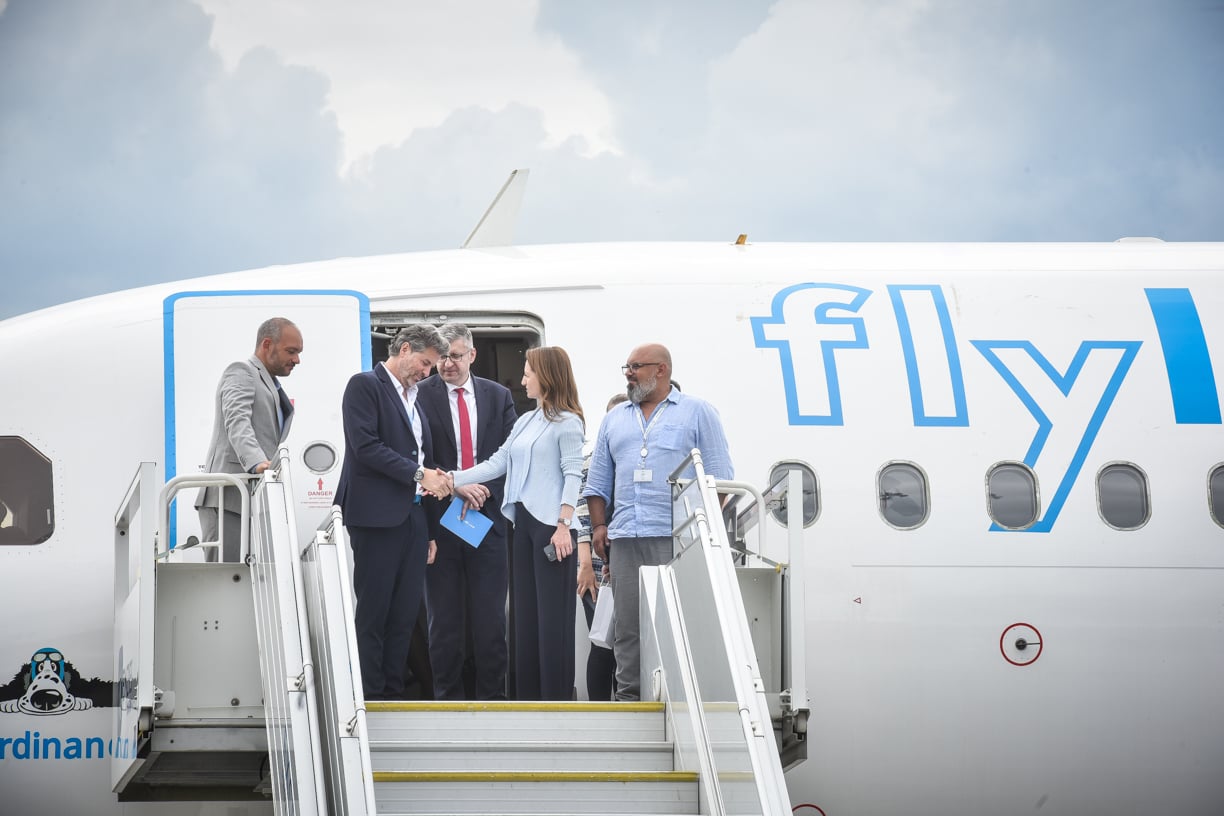 Cum au ajuns armele lui Potra în Sibiu? ”Mercenari” din Congo susțin că bagajele nu erau controlate pe aeroportul din Goma. În Sibiu, bagajele de mână se verificau aleatoriu. Proprietarul Fly Lili: „Nu compania noastră este cea care se ocupă de control”