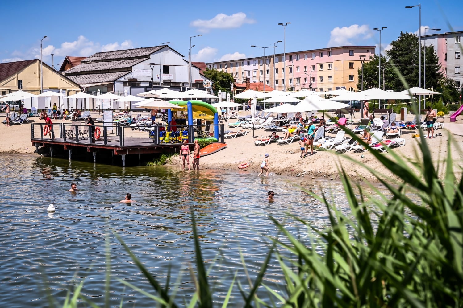 Primarul Fodor anunță o creștere cu 14% a numărului de vizitatori la Lacul lui Binder, față de 2024: ”Sibienii au găsit un loc frumos pentru a-și petrece timpul liber”