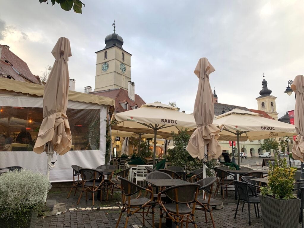 terase-haos-piata-mica-9yoe