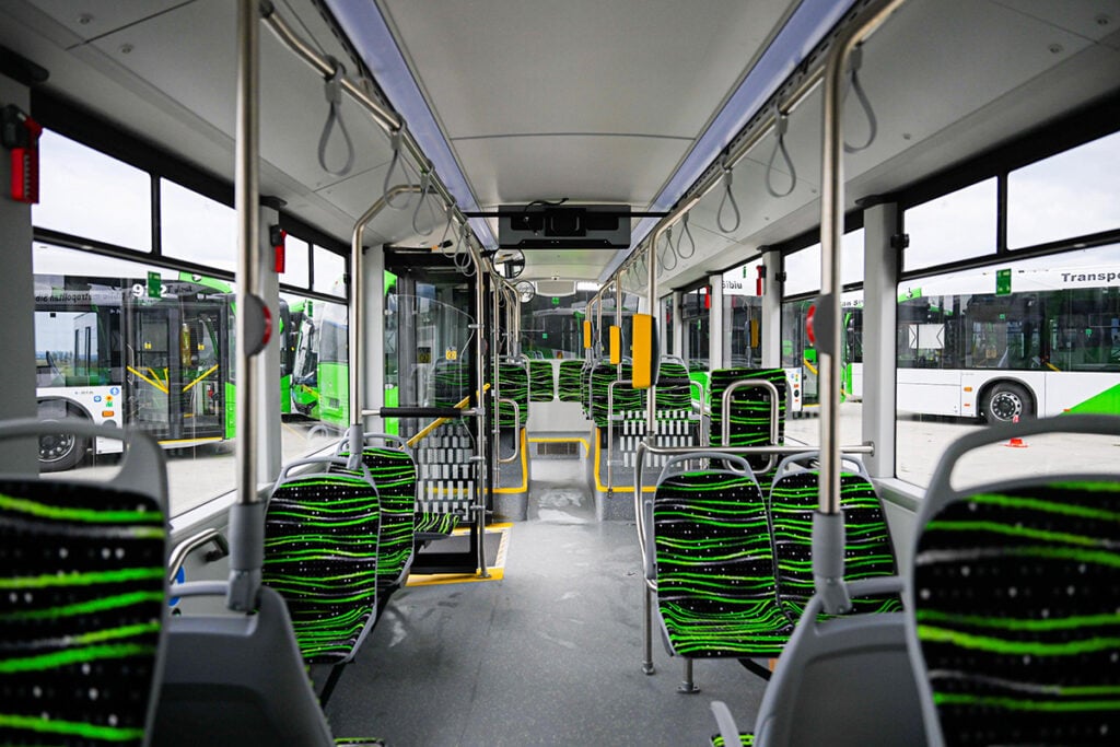 autobuze-autobuze-tursib-transport-metropolitan-autobuze-electrice-autobuze-transport-metropolitan-foto-primarie-7-p7i0